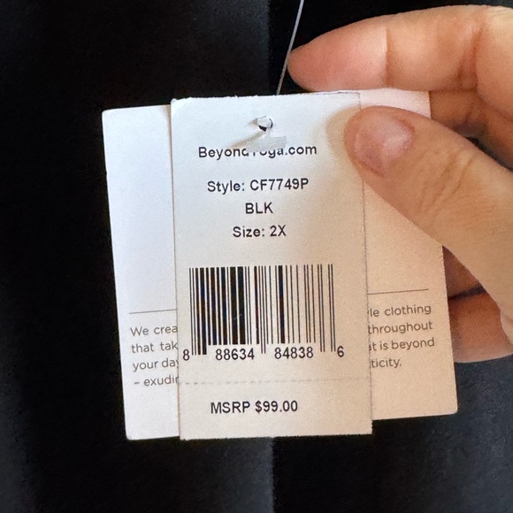 Beyond Yoga Saturday Oversized Pullover Black 2X NWT - Picture 4 of 8